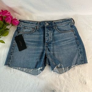 RAg & bone ore-low rise shorts New with tag Size 27